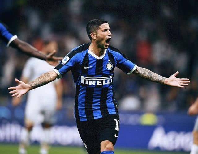 差距说明她 差距说明她