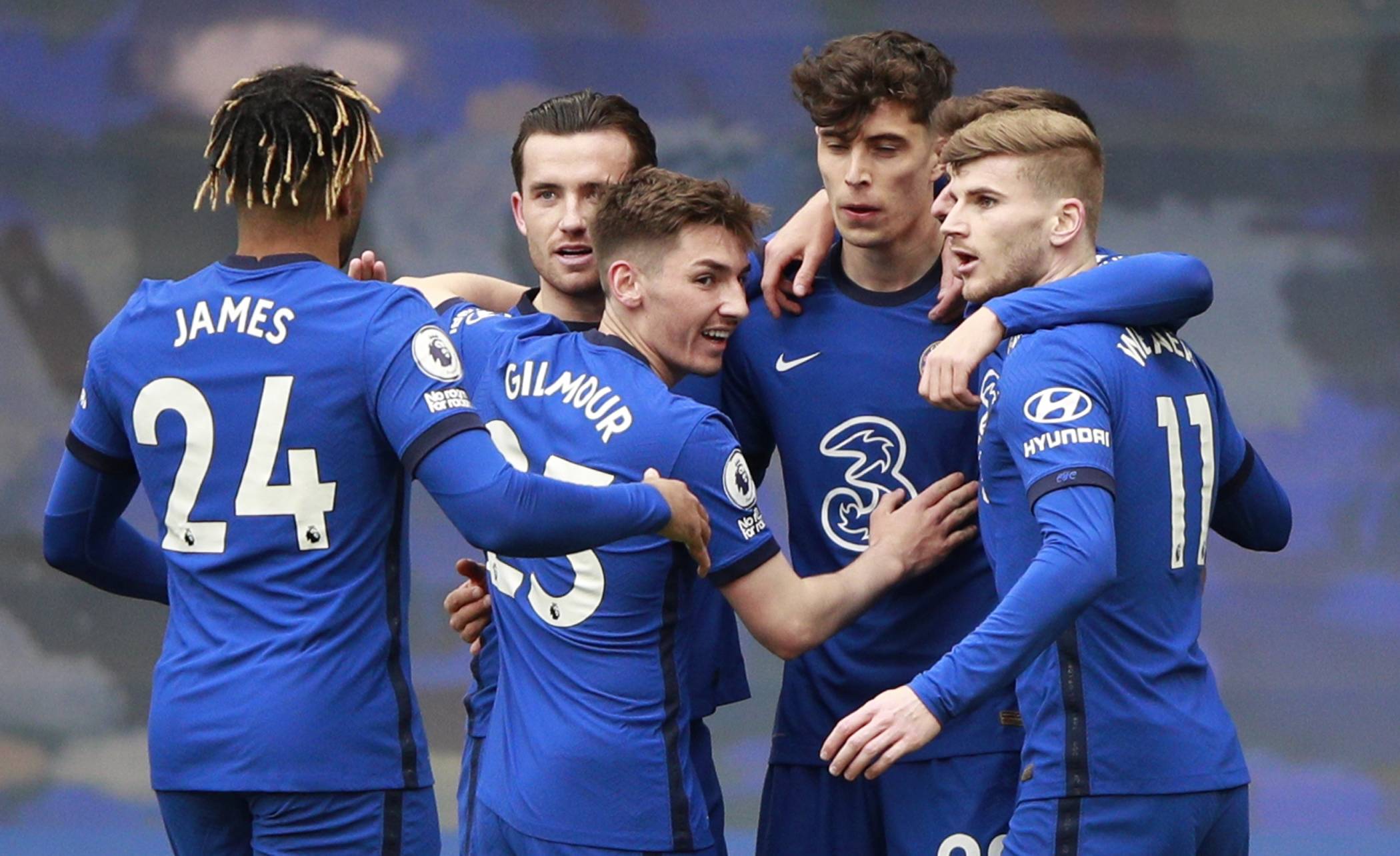 捧起奥布莱 捧起奥布莱