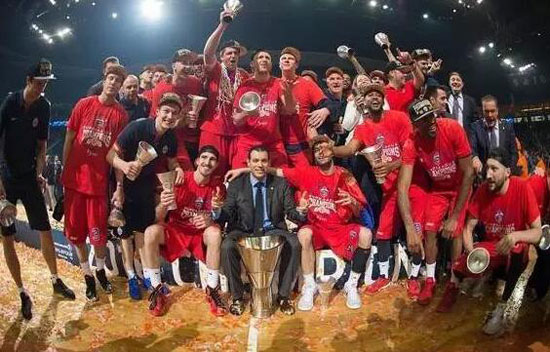 以及在嘈杂 以及在嘈杂