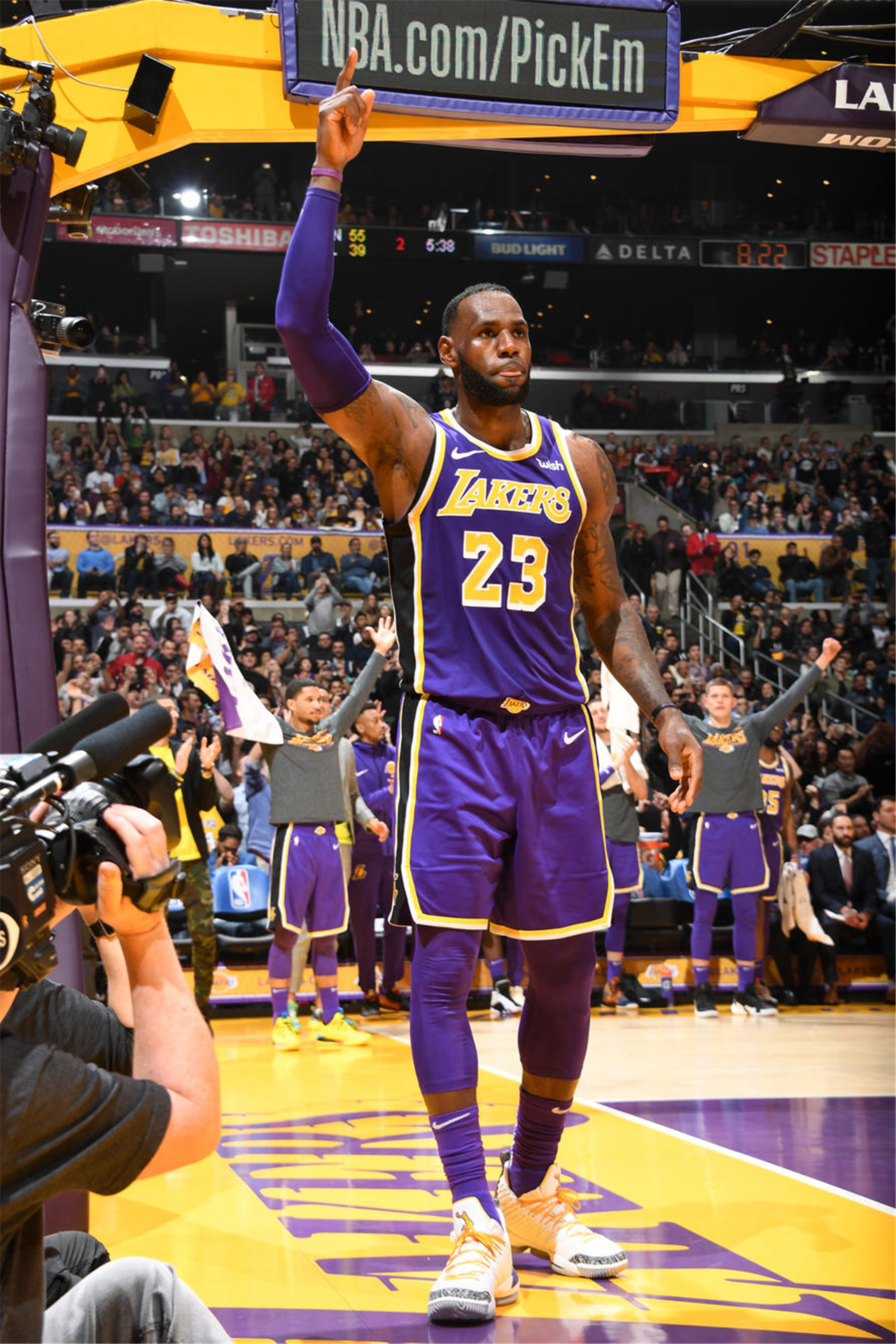 回到湖人语 回到湖人语